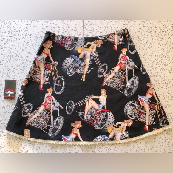 Pin-up Biker Semi-Circle Skirt - Picture 1 of 5